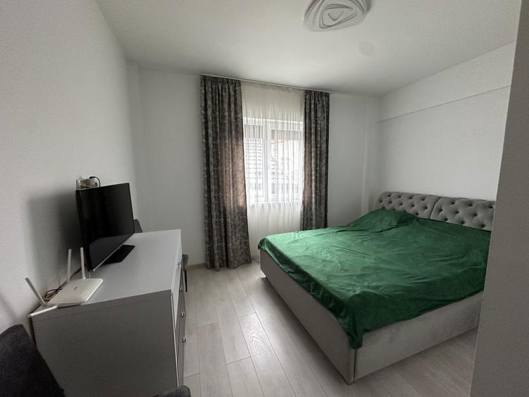 Inchiriez apartament cu 2 CAMERE IN ZONA ULTRACENTRALA - 1