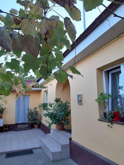 Casa cu gradina de vanzare - 2