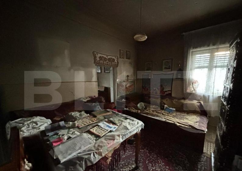 Casa de vanzare in suprafata de 100 mp localizata central i - 2