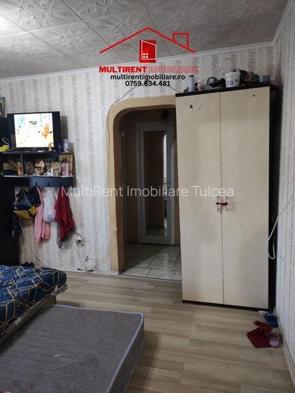 Apartament 3 camere - str.Alunisului -pret bun!