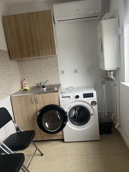 Garsoniera mobilata complet Et 1 - 1