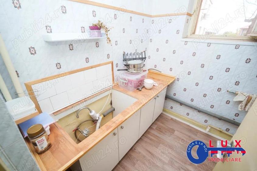 ID 2980 Apartament cu 2 camere de vanzare Strada Neptun, ETAJ 1