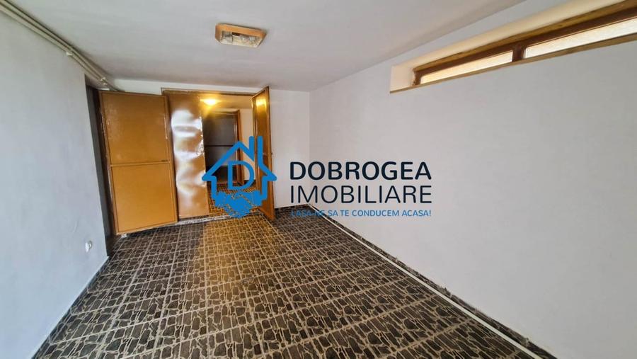 VILA D+P+E+M   -   TEREN 1000 MP, SUPRAFATA CONSTRUITA 265 MP - 10