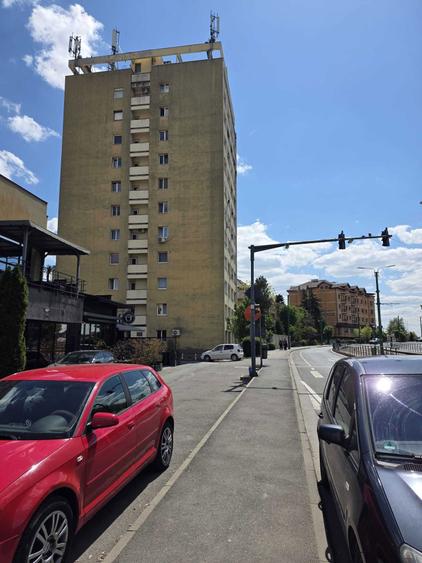 Vand apartament 2 camere C-lea Romanilor - 2