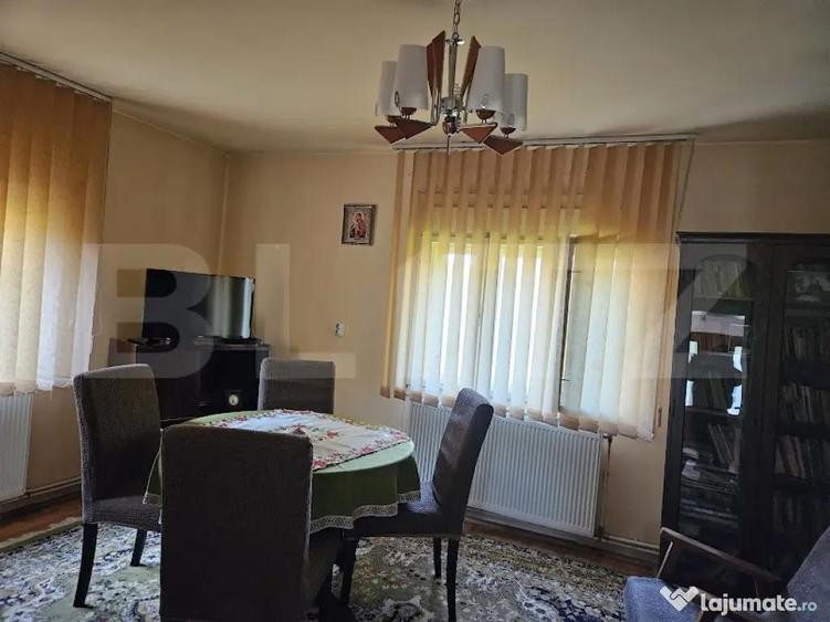 Casa spatioasa cu 4 camere, orasul Campeni - 4