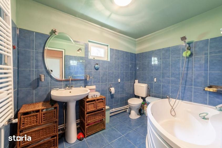Casă cu 3 camere cu Teren 1150 Mp în Bradu
