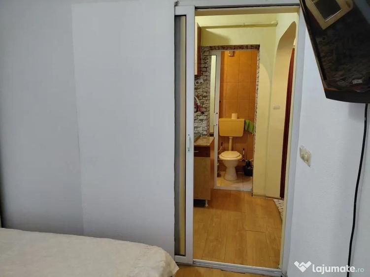 Apartament 2 camere, Micro 19,et 1,mobilat si utilat - 8