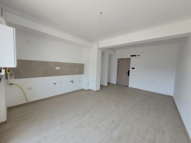 COMISION 0%  2 CAMERE  -MERAKI MAMAIA NORD -  81000 E - 3