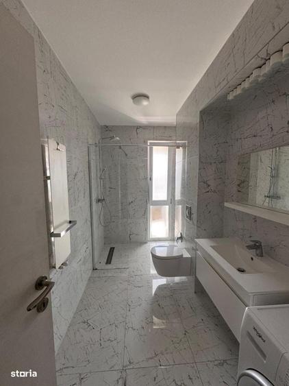 Apartament cu 4 camere, mobilat în Central