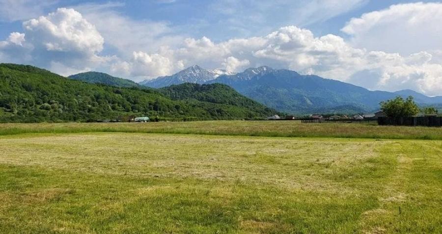 Teren Glajerie-Rasnov 1068mp P.U.Z!! - 1