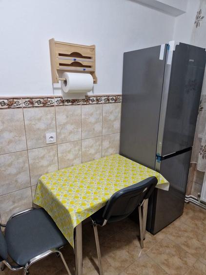 Apartament de inchiriat 2 camere - 4