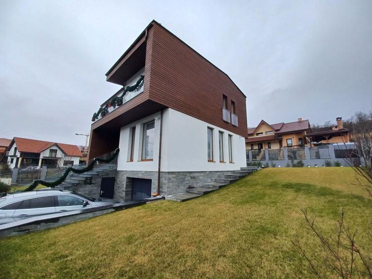 Casa individuala de exceptie  D+P+E,  mobilata si utilata - 23