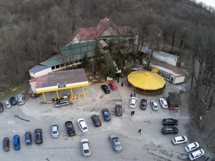 Complex Turistic Padurea  Saru-17 Km de Slatina - 1