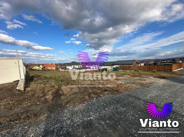 Teren Construcții intravilan de 650 mp, în Daia