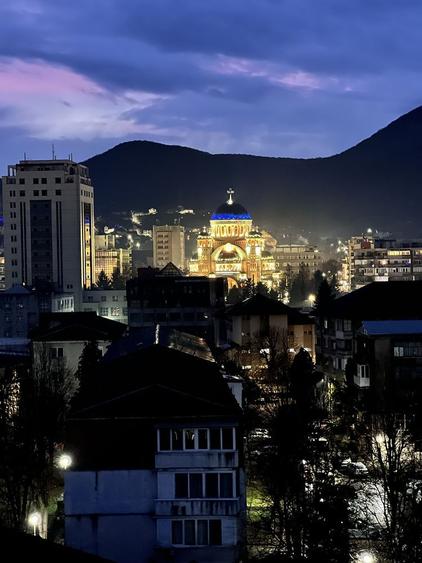 Apartament 2 camere cu vedere spectaculoasa Piata Centrala, Deva - 5