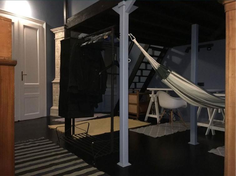 Vand sau dau in Chirie apartament ultracentral in Oradea - 2