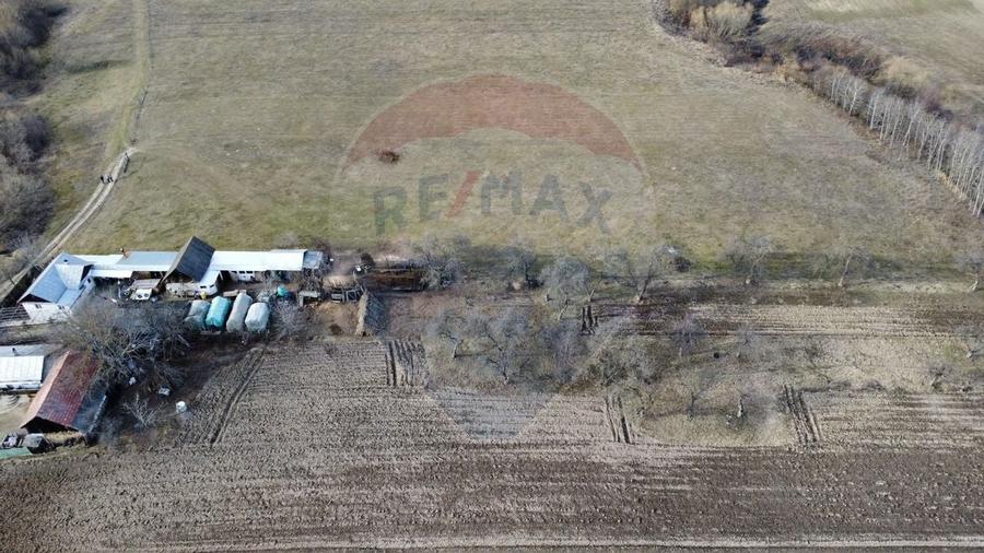 Teren 2925 mp comuna Mitocu Dragomirnei - 14