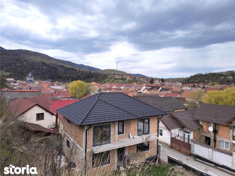 Casa moderna noua de vanzare in Sadu - 10