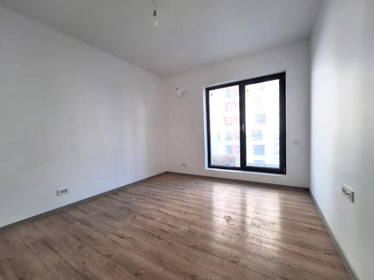 Inchiriere apartament 2 camere Exigent / zona Plaza Romania, nemobilat, parcare - 4