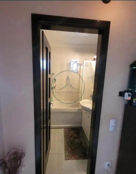 Apartament 3 camere zona Calea Moldovei - 2