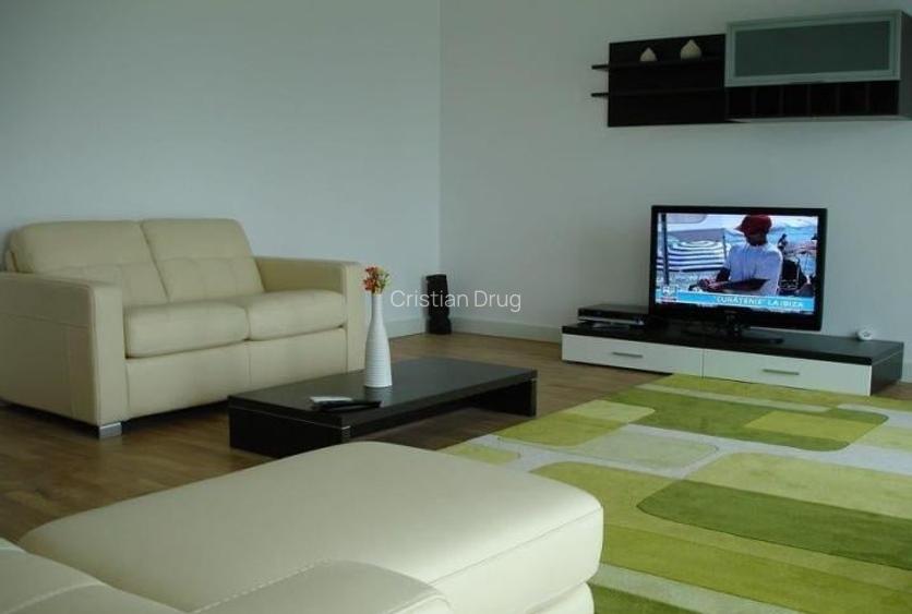 Apartament 3 camere Emerald Residence Apartament 3 camere Emerald Residence