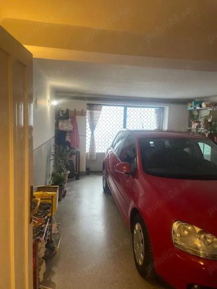 Vand vila deosebita , situata central - 1