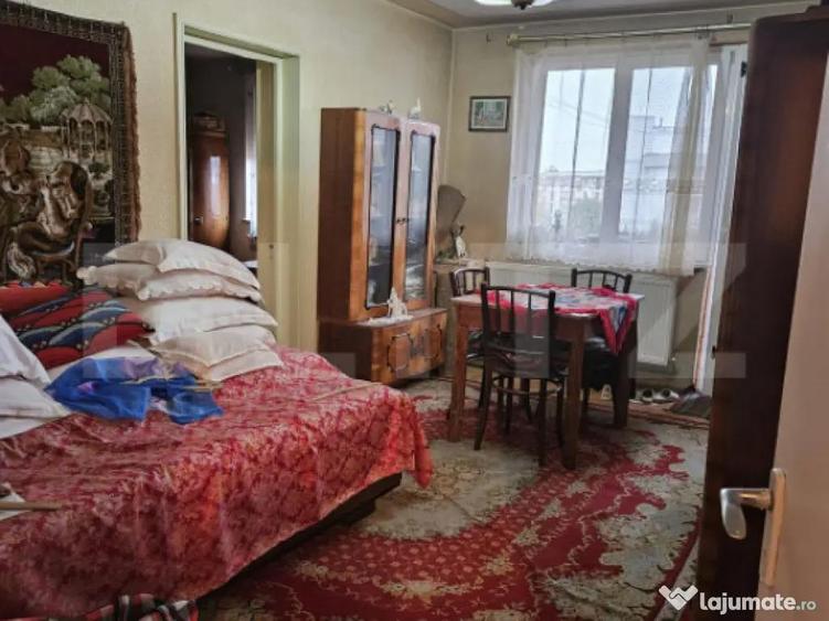 Apartament 2 camere, 51 mp, zona 8 Mai - 1