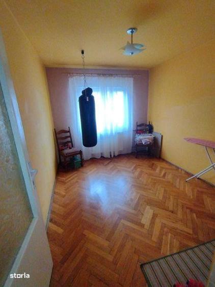 Vanzare apartament 3 camere PB Rogerius (Oradea) - 2