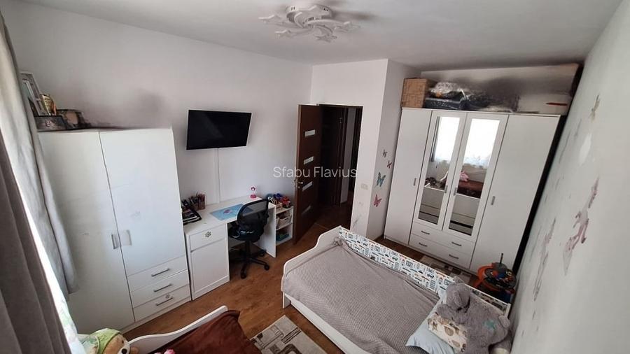 NOU! 3 Camere Etaj 1/3 - Cartier Iriss Valea Lupului - Mobilat - Loc de parcare NOU! 3 Camere Etaj 1/3 - Cartier Iriss Valea Lupului - Mobilat - Loc de parcare