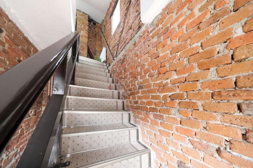 Proximitate imediata fata de Castelul Bran - 47