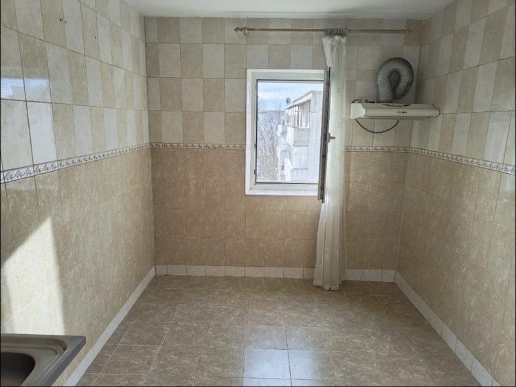 Apartament cu doua camere de vanzare - 3