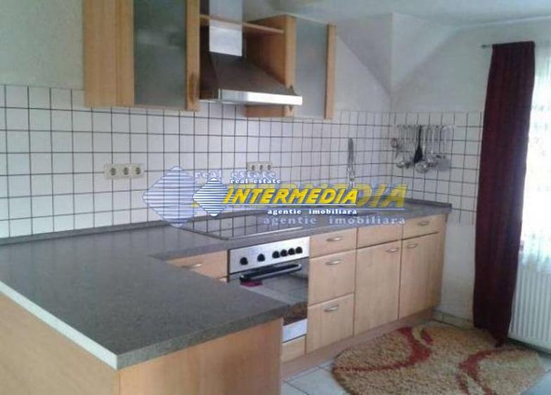 Casa de vanzare I in Alba Iulia I 7 camere I cu 1500 mp teren I 3 Garaje I - 5