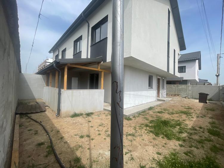 Complex nou 4 case P+1+M.5 cam.Util 175mp.Teren 253mp - 26