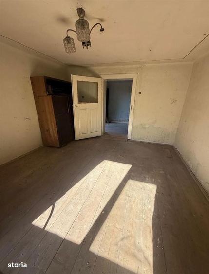 Casa individuala, teren 1355mp si livada de meri zona centrala Sacel - 1