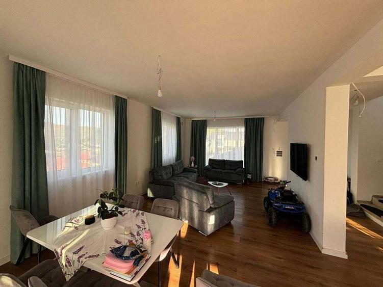 Livezeni - Vanzare casa 4 camere - Str. Padurii - 5