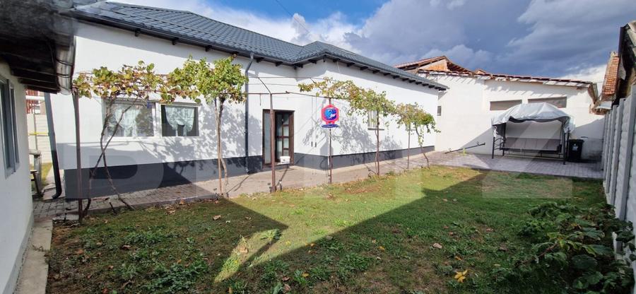 Casă individuală cu 6 camere cu Canalizare în Lascăr Catargiu