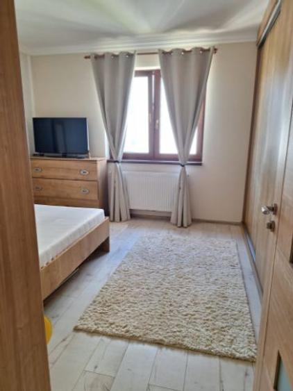 Inchiriez apartament cu 2 camere  - 3
