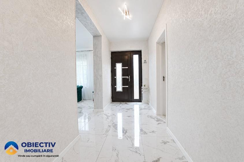 Casă individuală cu 5 camere cu Canalizare în Girov
