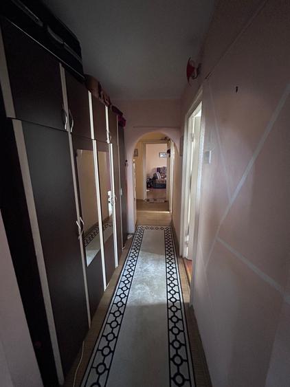 Apartament 3 camere cf 1 decomandat - 4