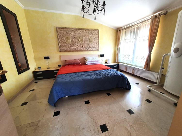 Vila cu piscina, Via Carmina, Arad, comision 0 - 9