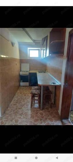 Vand apartament decomandat 2 camere, etaj 4 - 4