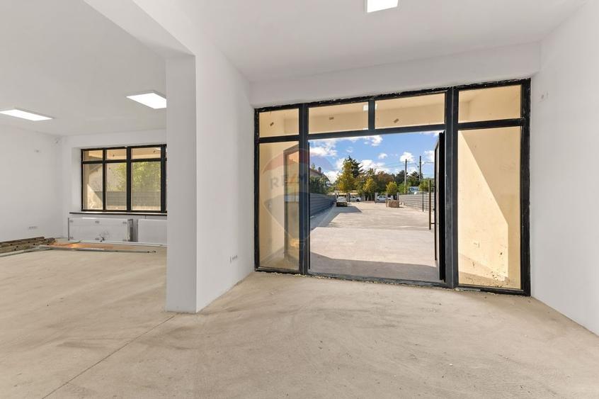 DE INCHIRIAT Spațiu comercial de 480mp Central BUFTEA - 18