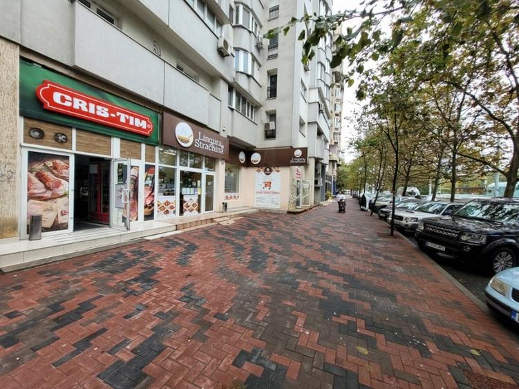 Spațiu comercial, de 63 mp, în P-ța Muncii