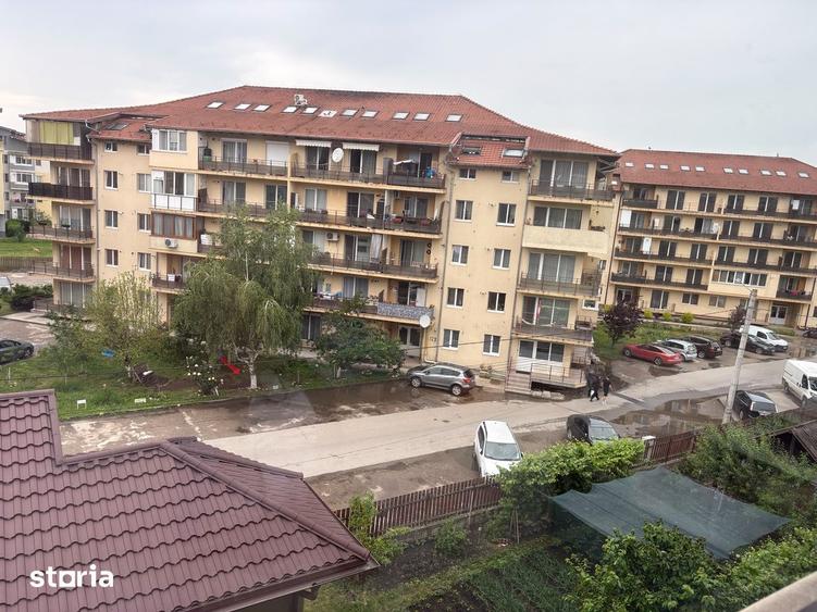 Apartament cu 3 camere, mobilat în Florești