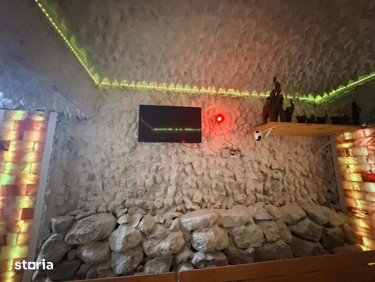 Casă cu 5 camere cu Teren 1500 Mp în Podari