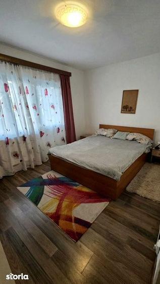 Apartament cu 3 camere decomandat, mobilat în Complex Studențesc