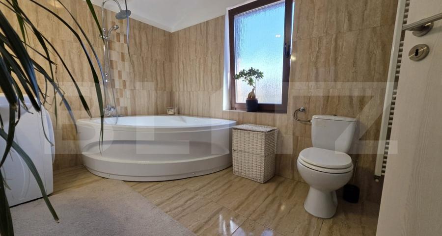 Duplex cu 4 camere cu Canalizare în Chișoda