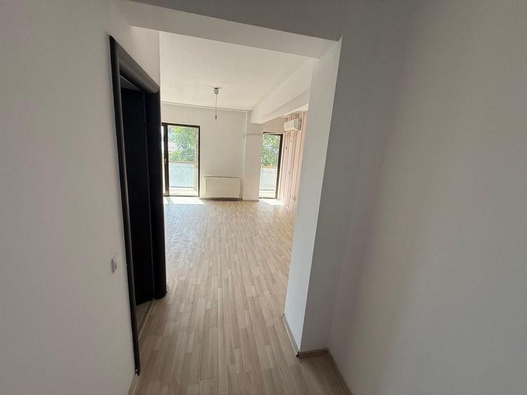 Aparament  cu 3 camere in zona Prelungirea Ghencea 71... Bragadiru - 12