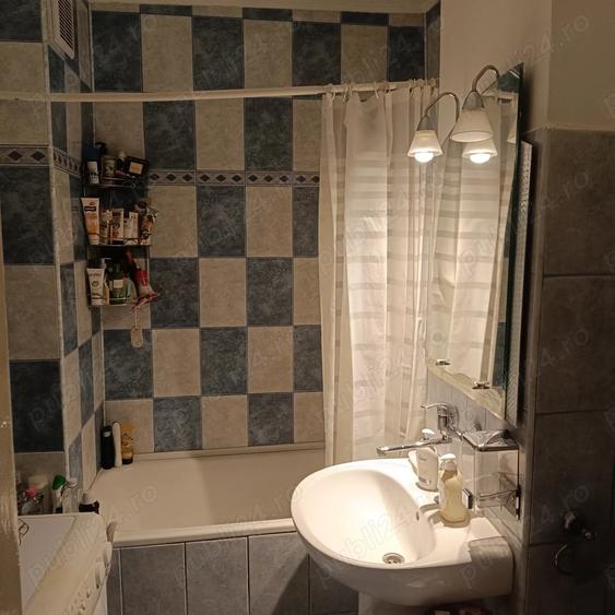 Apartament cu 2 camere în Reghin