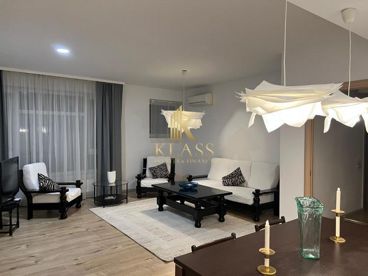 Apartament cu 3 camere decomandat, mobilat în Tei